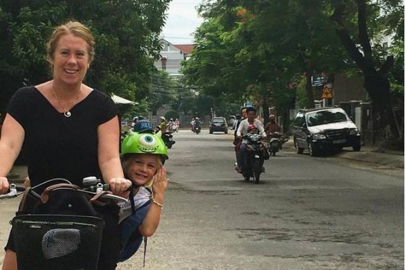 Incroyable : une mère plaque tout pour faire un tour du monde avec sa fille de 5 ans ! (Photos)