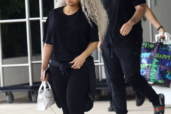 Blac Chyna enceinte : la chérie de Rob Kardashian pose nue dans Paper (Photo)