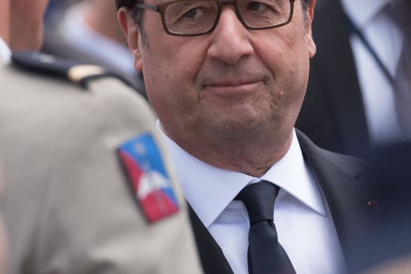 Selon un « ami », François Hollande « se croit plus intelligent que tout le monde depuis 40 ans » !