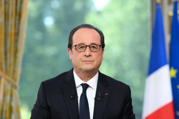 Selon un « ami », François Hollande « se croit plus intelligent que tout le monde depuis 40 ans » !