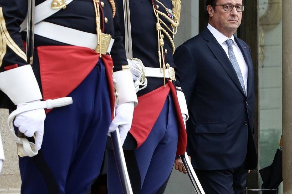 Hollande se moque de Sarkozy… car il ne connaît pas le Bon Coin !