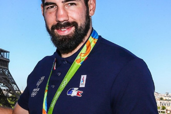 C’est chaud : Nikola Karabatic nu pour les « Dieux du stade 2017 » (Photos)