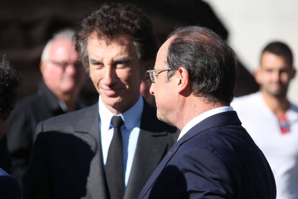 Le « cadeau » plutôt chouette de François Hollande à Jack Lang