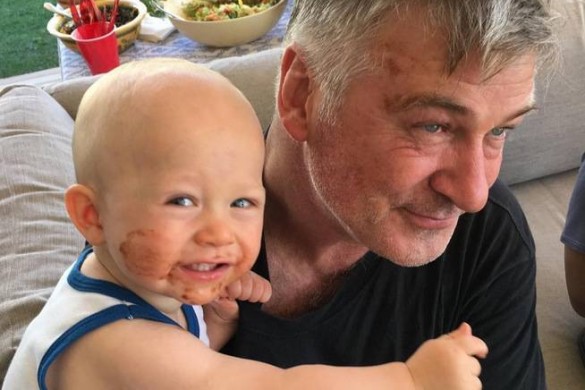 Hilaria Baldwin dévoile une nouvelle photo de son fils Leonardo sur Instagram (photo)