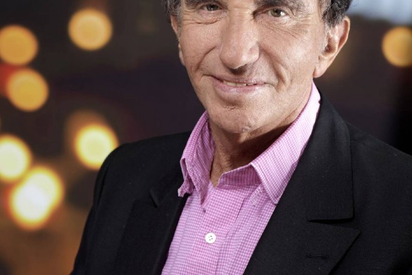 Jack Lang flingue Emmanuel Macron qui a « planté une dague » dans le dos de François Hollande