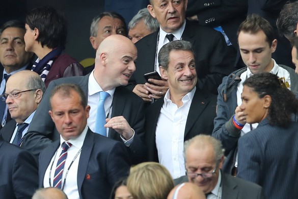 Euro 2016 : François Hollande, Nicolas Sarkozy, Manuel Valls… eux aussi ont encouragé les Bleus (Photos)