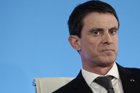 Un employé municipal d’Evry compare Manuel Valls à Hitler, il est suspendu 