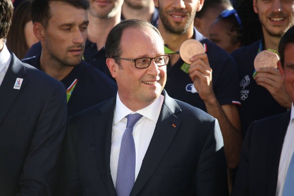 Tais-toi ! Quand les ministres trouvent que François Hollande parle trop aux journalistes