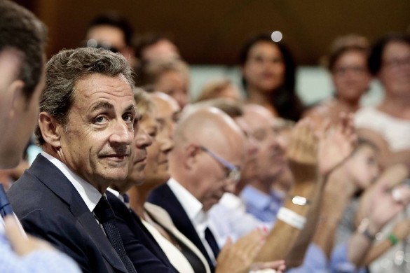 On est jamais mieux servi que par soi-même : le site de Nicolas Sarkozy le dit, il est un « homme exceptionnel » !