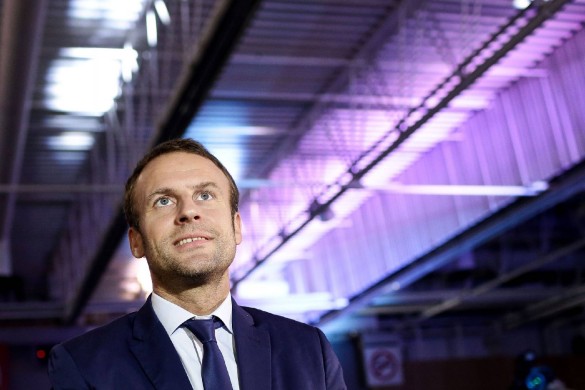 « Grâce à Brigitte, Emmanuel Macron n’a pas multiplié les copines » selon son mentor Henry Hermand