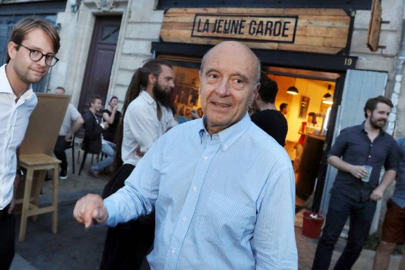 Alain Juppé flingue François Fillon : « Attention à l’excès de vodka » ! 