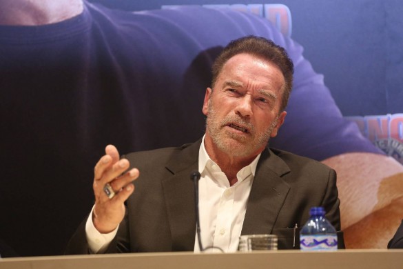 Après Robert de Niro, c’est Arnold Schwarzenegger qui s’en prend à Donald Trump !