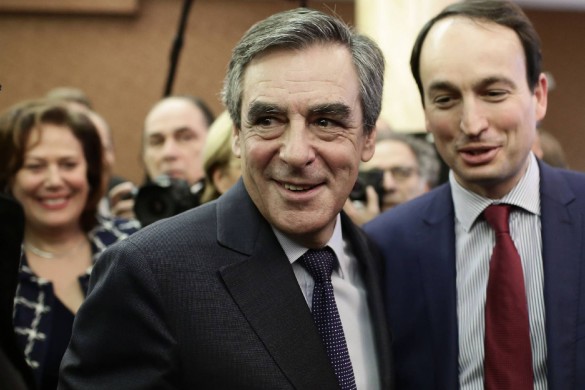 Oups ! Pour son meeting, François Fillon a vu beaucoup trop grand…