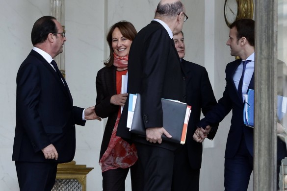 « Ca ne va pas » : le jour où Hollande a tiré les bretelles de Macron