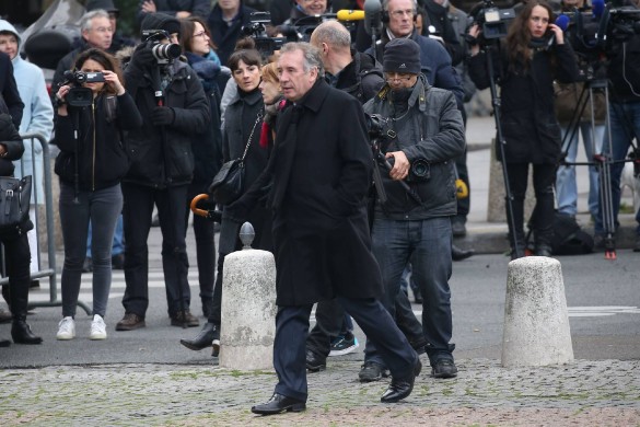 Après Nicolas Sarkozy et les Gaulois, voici François Bayrou et Henri IV !