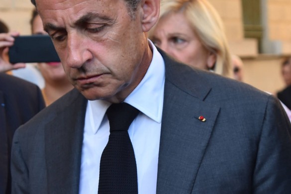 Nicolas Sarkozy (enfin) candidat à la présidentielle : Twitter ironise