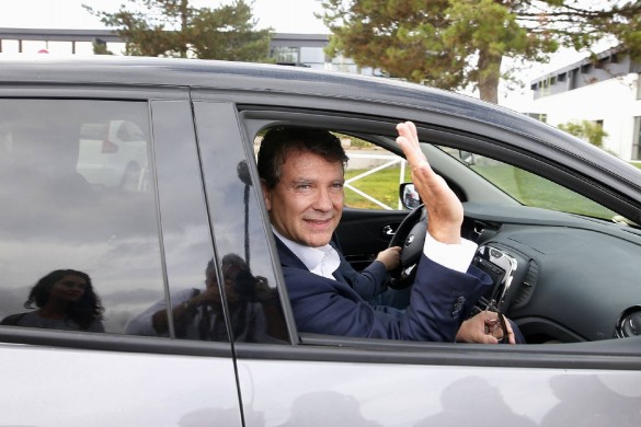 Arnaud Montebourg pose encore un lapin à Canal+