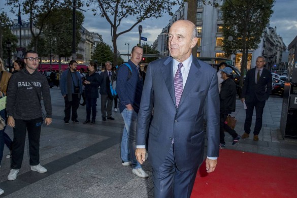 Alain Juppé revendique son lien « filial » avec Jacques Chirac