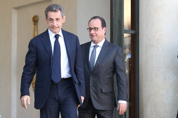 « La graisse dégouline sous sa chemise » : Nicolas Sarkozy dézingue encore François Hollande sur son poids