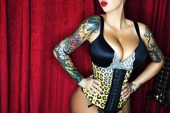 11 fois où Amber Rose aurait mieux fait de se rhabiller (photos)