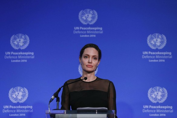 Angelina Jolie : découvrez sa nouvelle villa de rêve à Malibu !