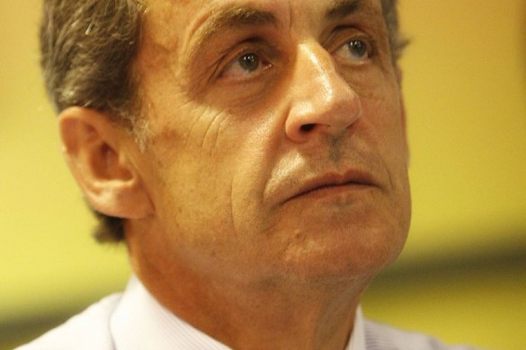 Nicolas Sarkozy président des riches ? Ses frasques ressortent sur Twitter !