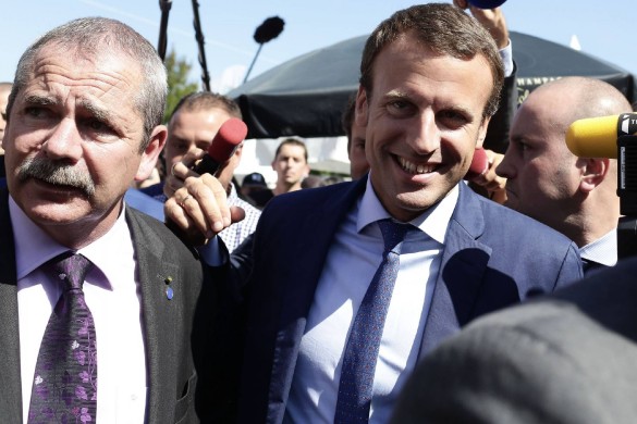 Montebourg sur Macron : « Il n’est ni de droite, ni de gauche, on ne peut pas se définir par une double négation »