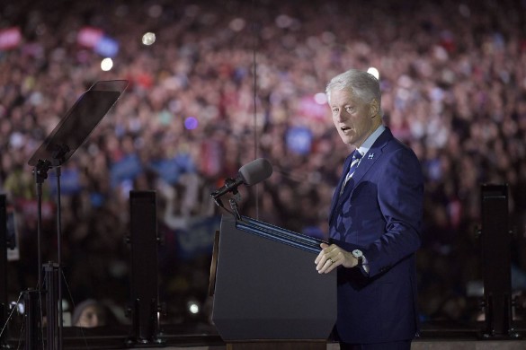 Le couple Clinton est-il en danger ?