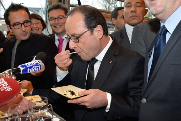 Drôle d’amitié : Cyrille Eldin a été reçu en privé par François Hollande !