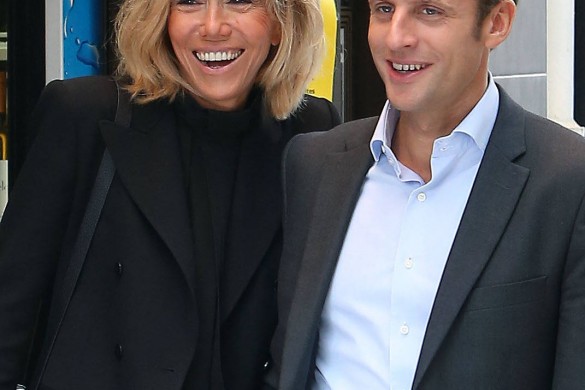 Emmanuel Macron et Brigitte déjeunent au restaurant à Montmartre… et sourient aux photographes