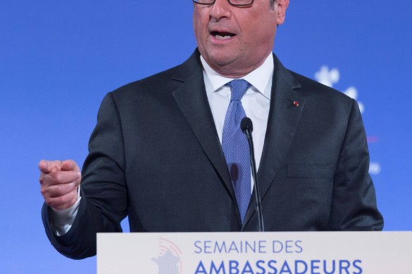 Reste calme Macron ! Hollande remet à sa place son ex-ministre qui l’avait accusé d’immobilisme