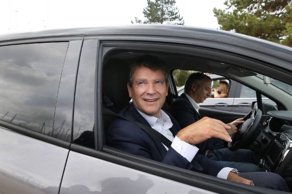 Arnaud Montebourg se confie sur ses origines : « Je me sens algérien » (Vidéo)