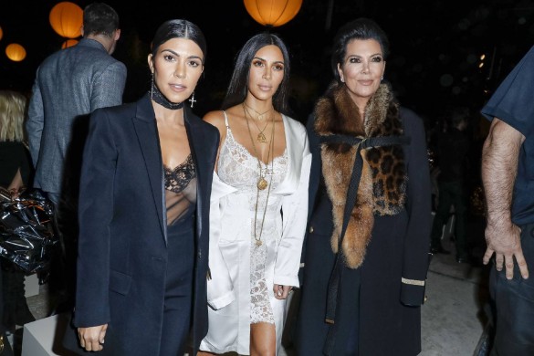 Info Closer : Après l’agression de Kim Kardashian, les voisins entendus pour une enquête de proximité 