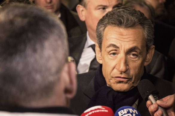 Nicolas Sarkozy crée le buzz en proposant la « double ration de frites » à la cantine