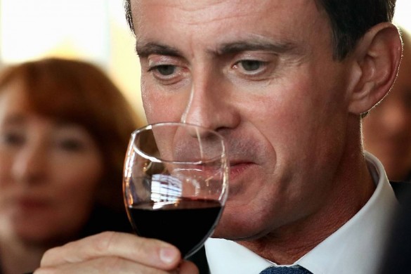 Manuel Valls en « colère » après la publication du livre sur François Hollande