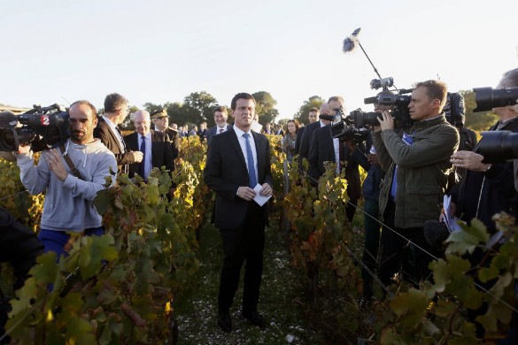 Manuel Valls en « colère » après la publication du livre sur François Hollande